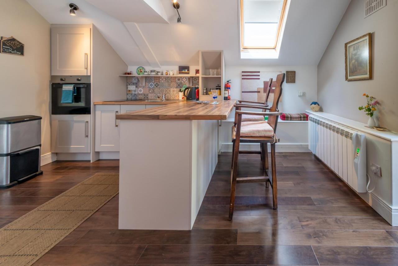The Old Rectory Donard Apartment